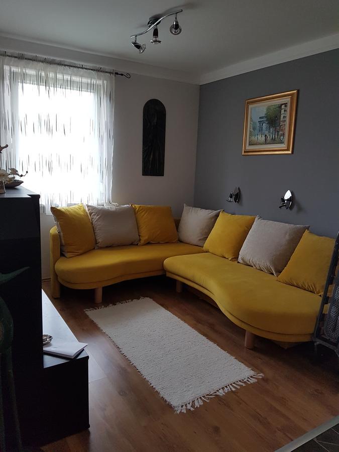 Molni Apartment Balatonfuzfo Exterior photo